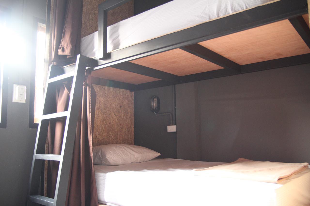 Vitamin Sea Hostel Phuket Exterior photo