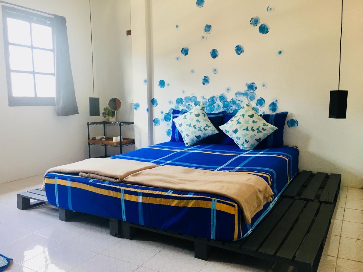 Vitamin Sea Hostel Phuket Exterior photo